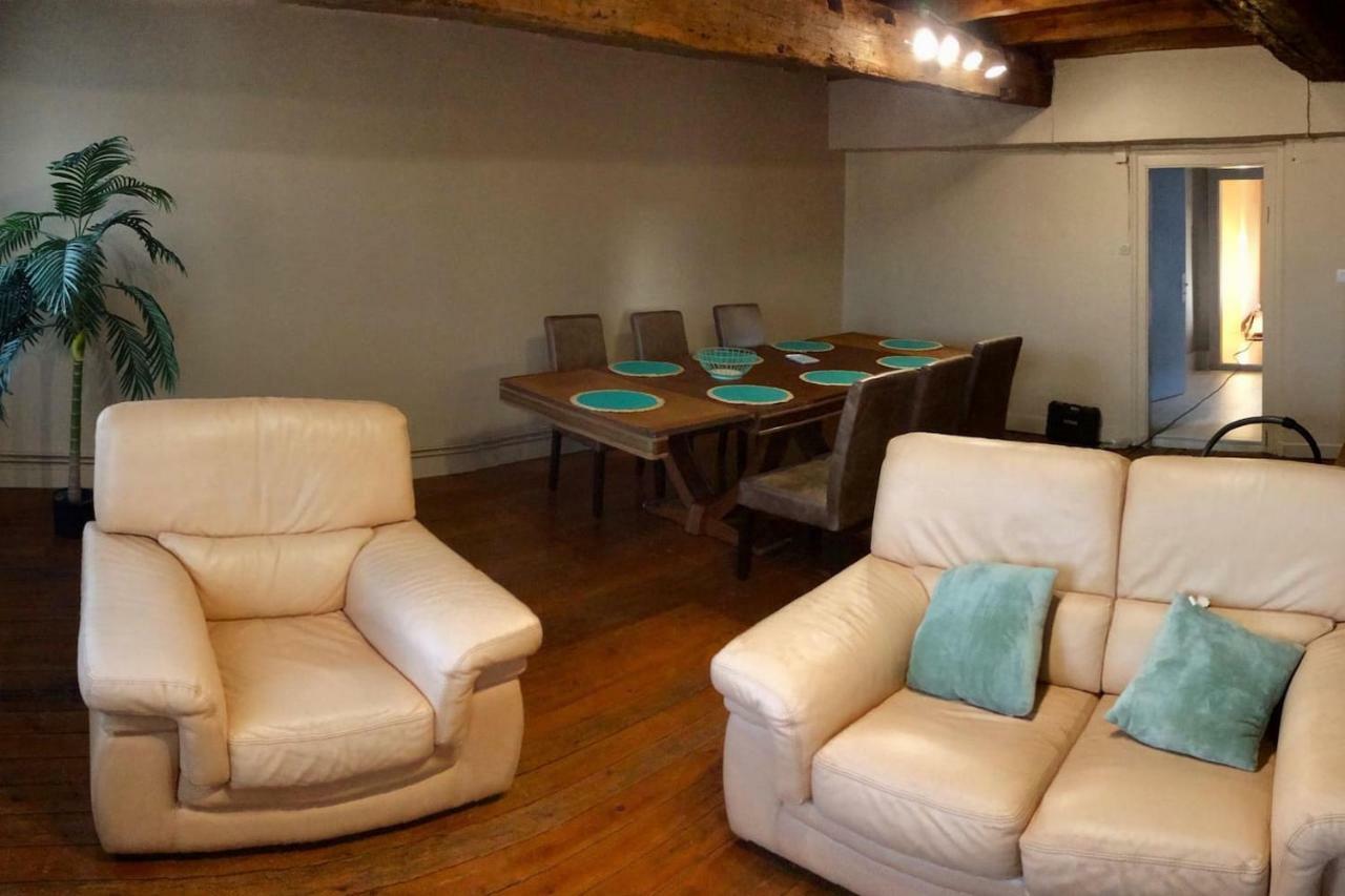 Grand Appartement Idealement Situe 7 Places Desvres Εξωτερικό φωτογραφία
